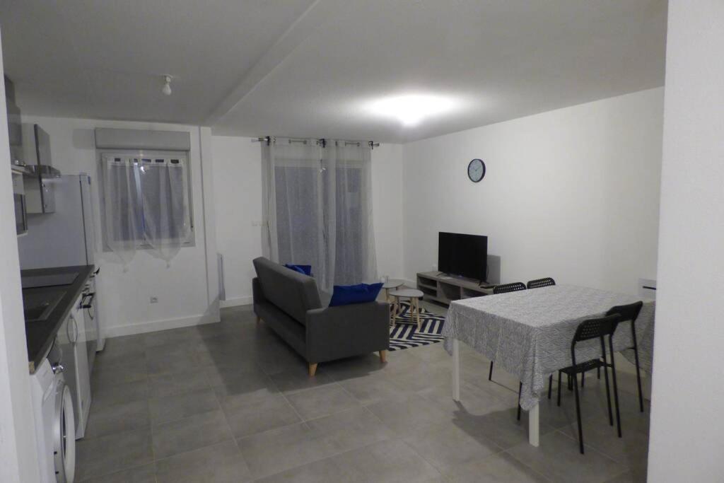T3 Spacieux, Renove En 2020 -Pkg-Metro Тулуза Экстерьер фото